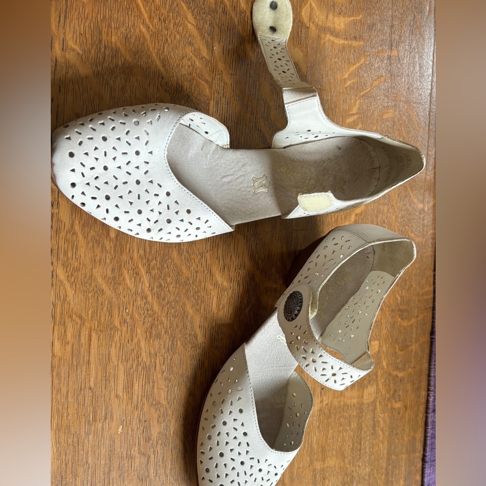 White Leather Pumps with Perforated Design